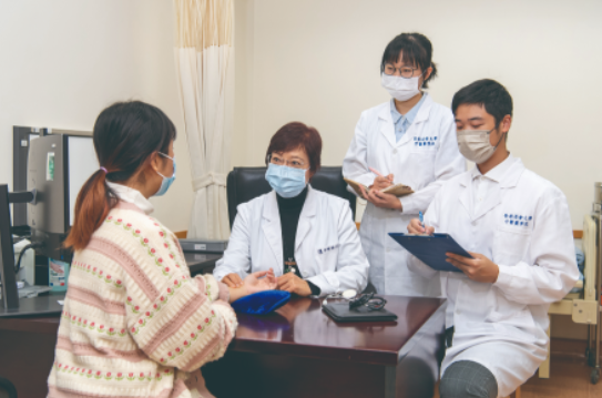 2023香港浸会大学开放申请，内地生报考条件、招生专业、面试全知道